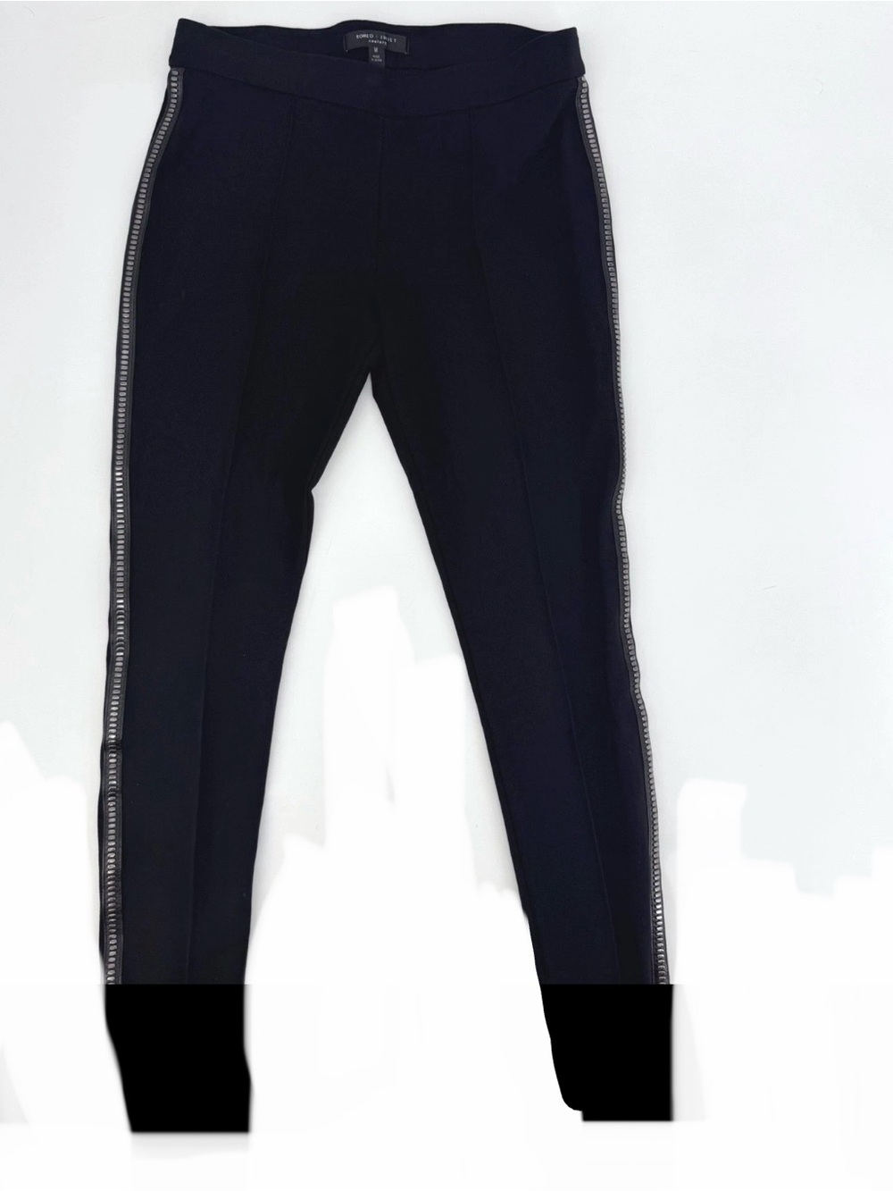 Romeo & Juliette black cropped leggings
